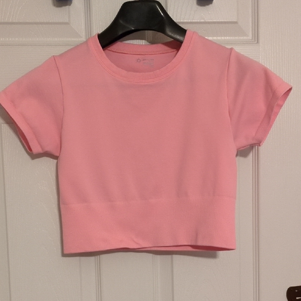 Offline by Aerie Cropped Tshirt - Picture 3 of 7